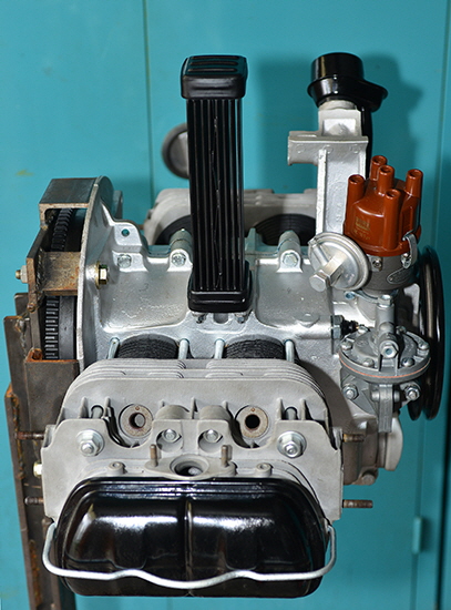VW Bus T1 30 PS Motor Komplettierung